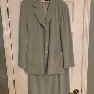 VINTAGE SKIRT SUIT